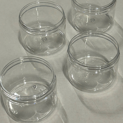 Plastbøtter
