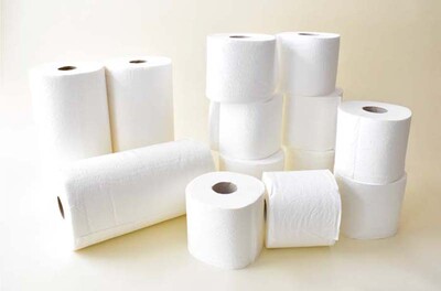 Toiletpapir og køkkenruller