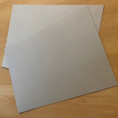 Grå kardus