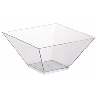 Plastbakker og låg